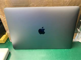 Apple MacBook Pro (13